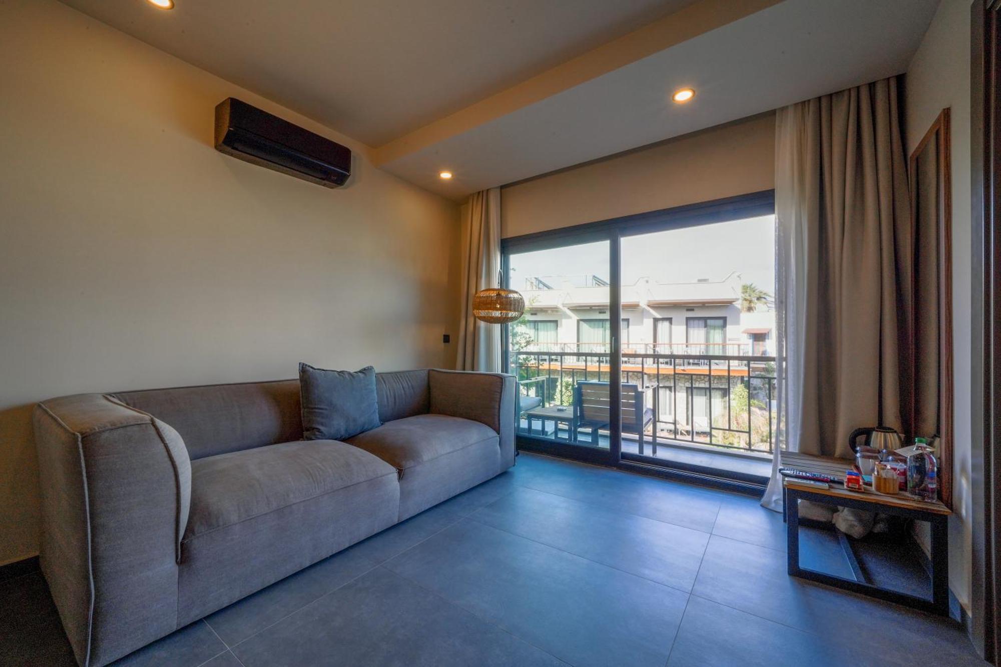 Khai Hotel 博德鲁姆 外观 照片